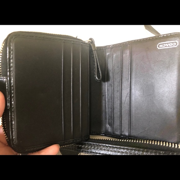 Coach bag and wallet ( bundle) - Picture 5 of 6